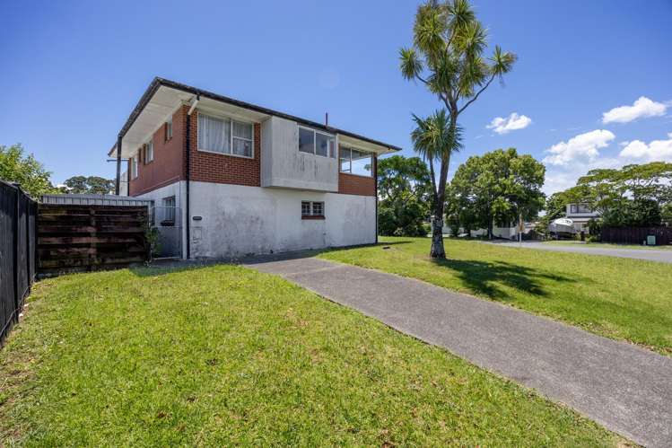 10 Riverhills Avenue Pakuranga Heights_10