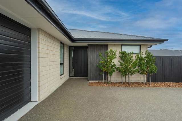57 Northmoor Boulevard Rolleston_2