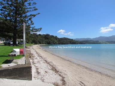 1695 Wyuna Bay Road_4