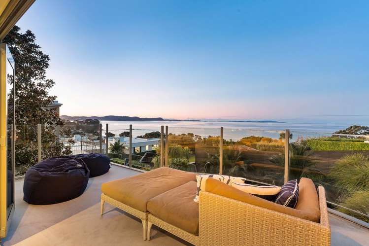 34 Marellen Drive Red Beach_16