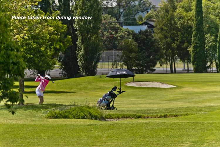 1/24 Seabreeze Road Narrow Neck_9