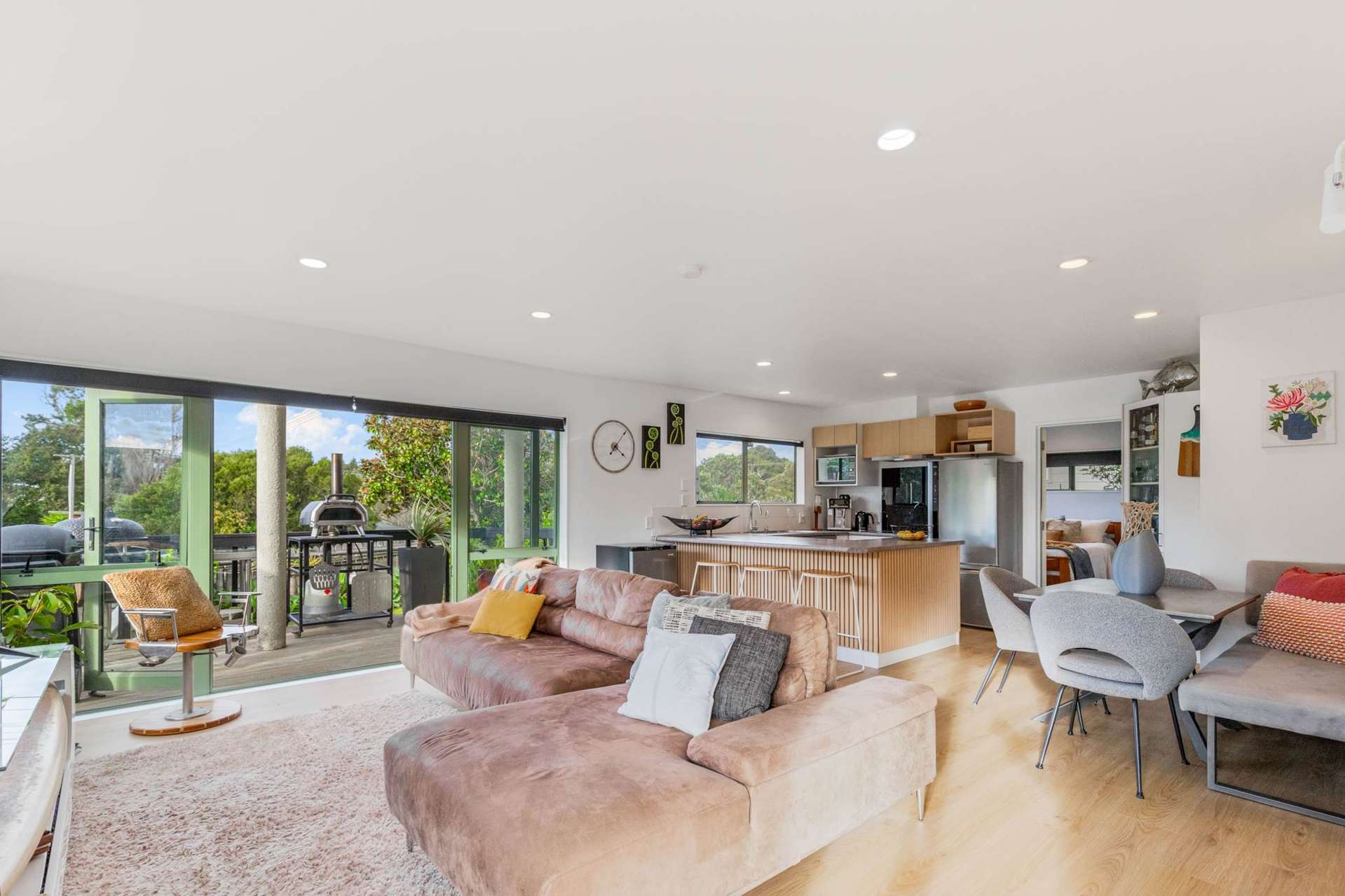 1/369 Whangaparaoa Road Stanmore Bay_0