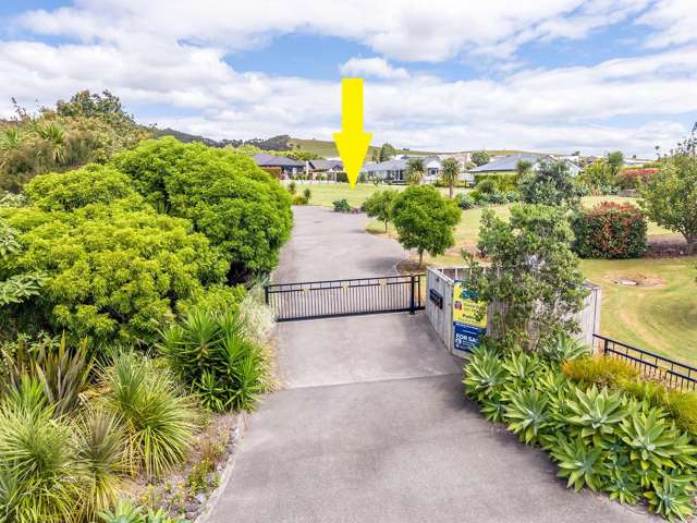 Build the Dream – Secure, Sunny & Seriously for Sale