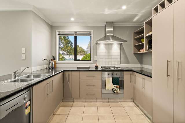 66a Hall Road Sawyers Bay_4
