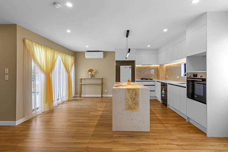 126 Kervil Avenue Te Atatu Peninsula_5