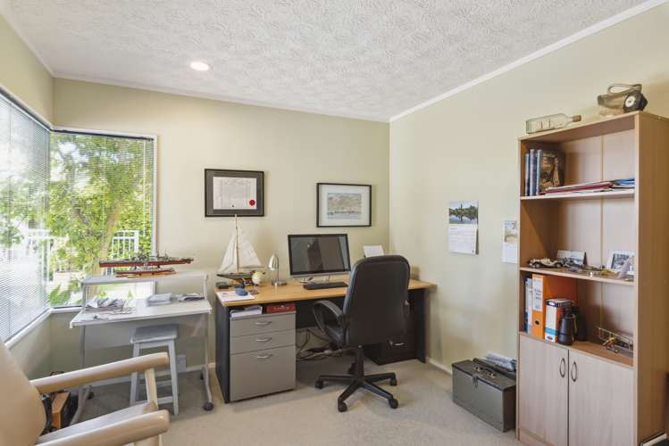 13 Runanga Grove Waikanae_18