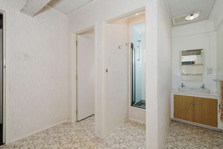 45 Resthill Crescent Glenview_18
