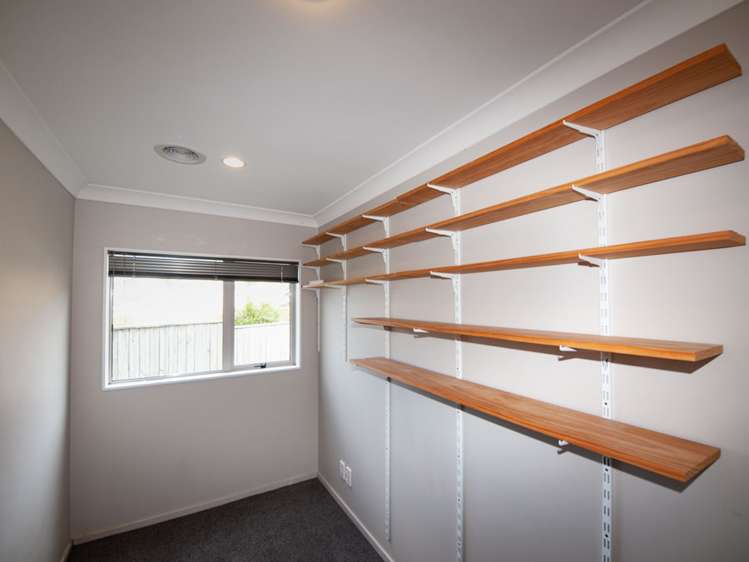 5a Gifford Grove Churton Park_15