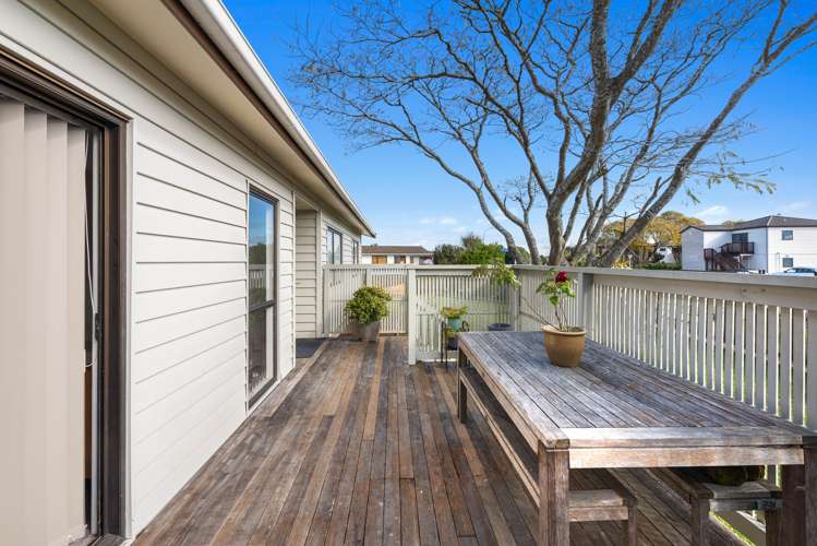 2 Le Havre Place Takanini_13