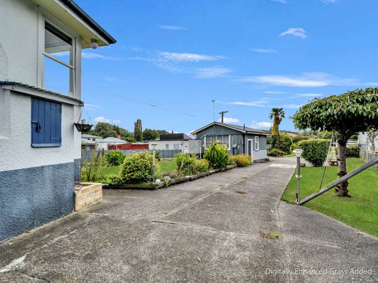 16 Milne Street Hunterville_2