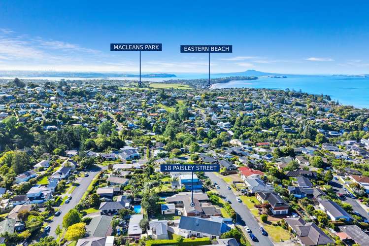 18 Paisley Street Mellons Bay_19