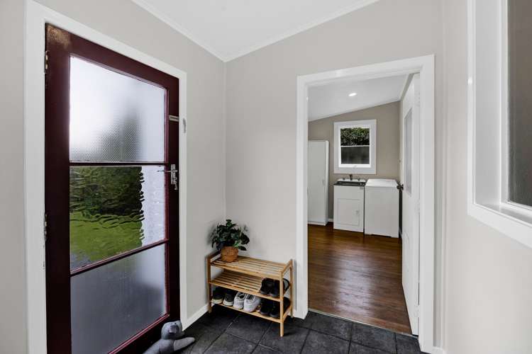 5 Disraeli Street Hawera_15