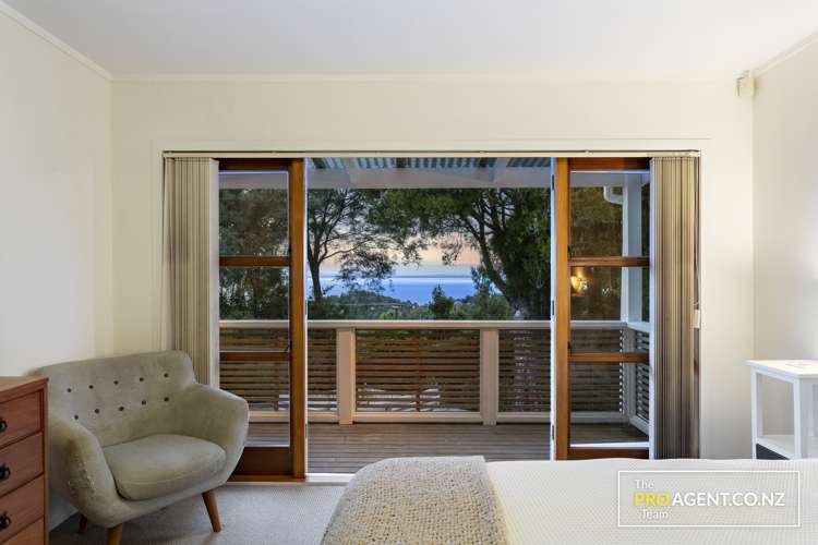 33 Lookout Drive Laingholm_9