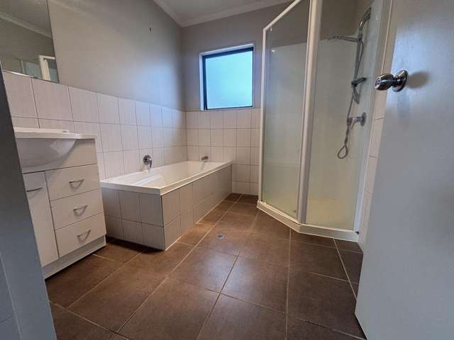 B/931 Whangaparaoa Road Manly_1