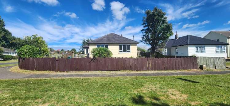 39 Miller Street Glenholme_0