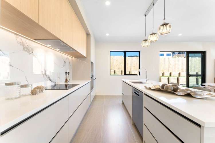36 Awanui Road Red Beach_14