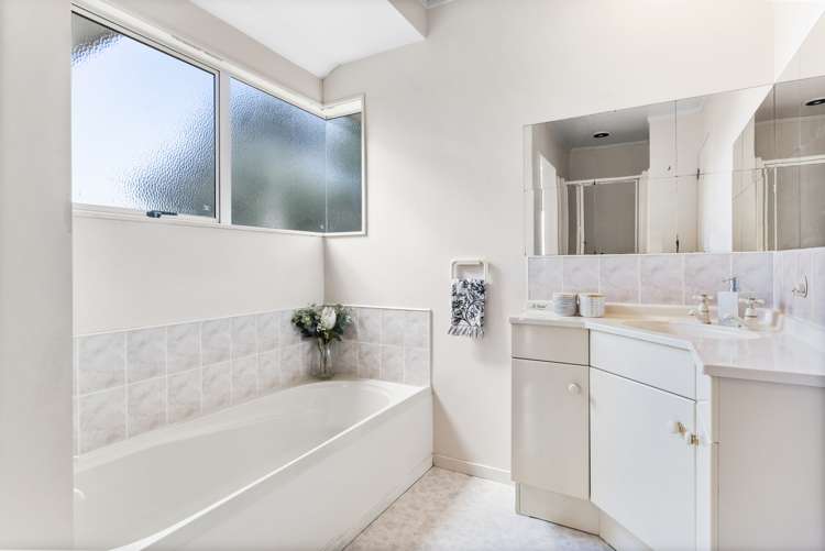 45a Harrier Street Parkvale_11