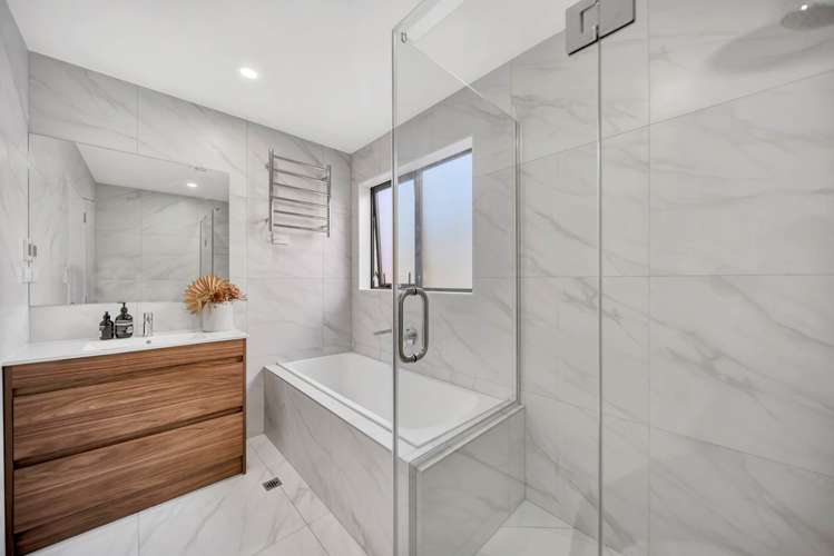 9 John Burn Road Takanini_17