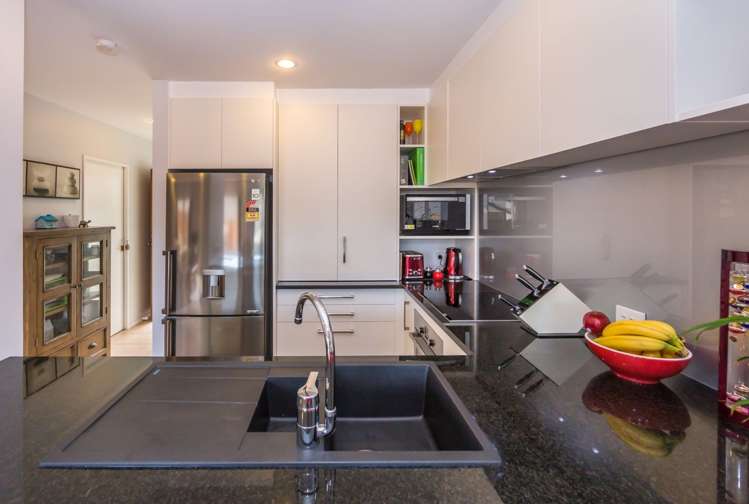 6/14 Fields Parade Oteha_14