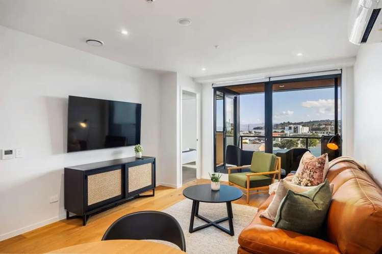 306/158 Onehunga Mall_0