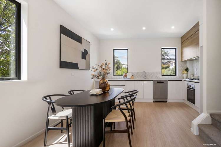 16F Sheridan Drive_5