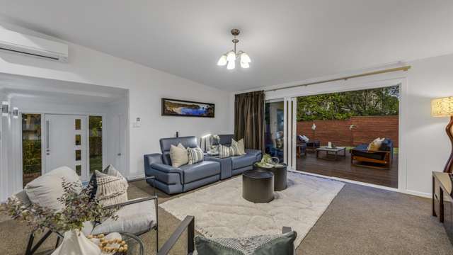 9 Bradbury Road Botany Downs_4