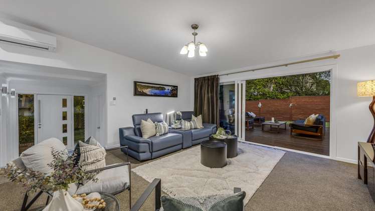 9 Bradbury Road Botany Downs_4