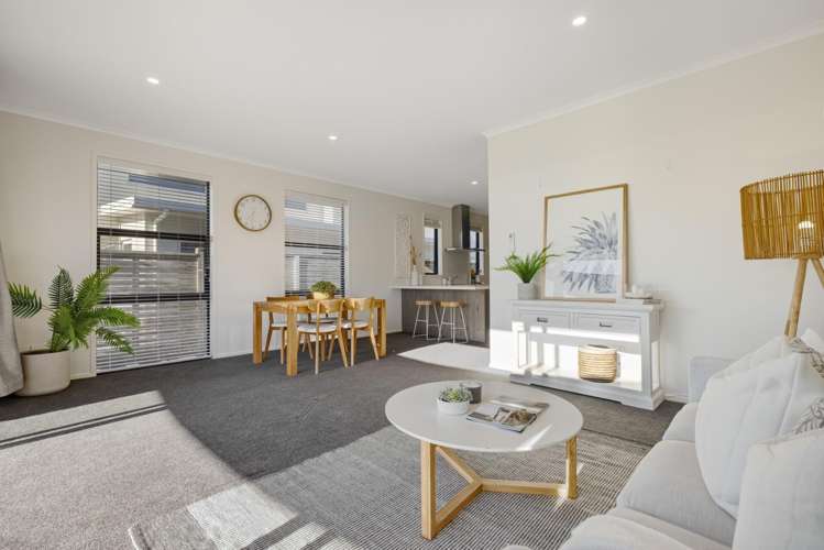 99B Awataha Crescent_5