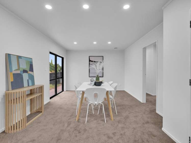 48 Forth Crescent Glenview_8