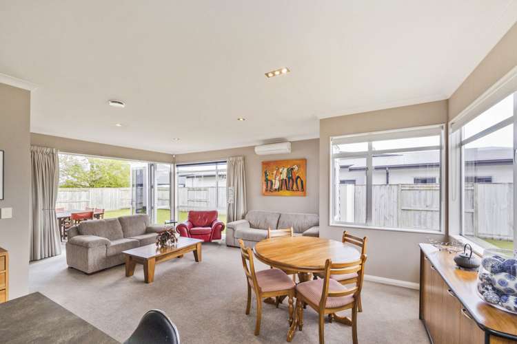 5 Manhattan Court Kelvin Grove_9