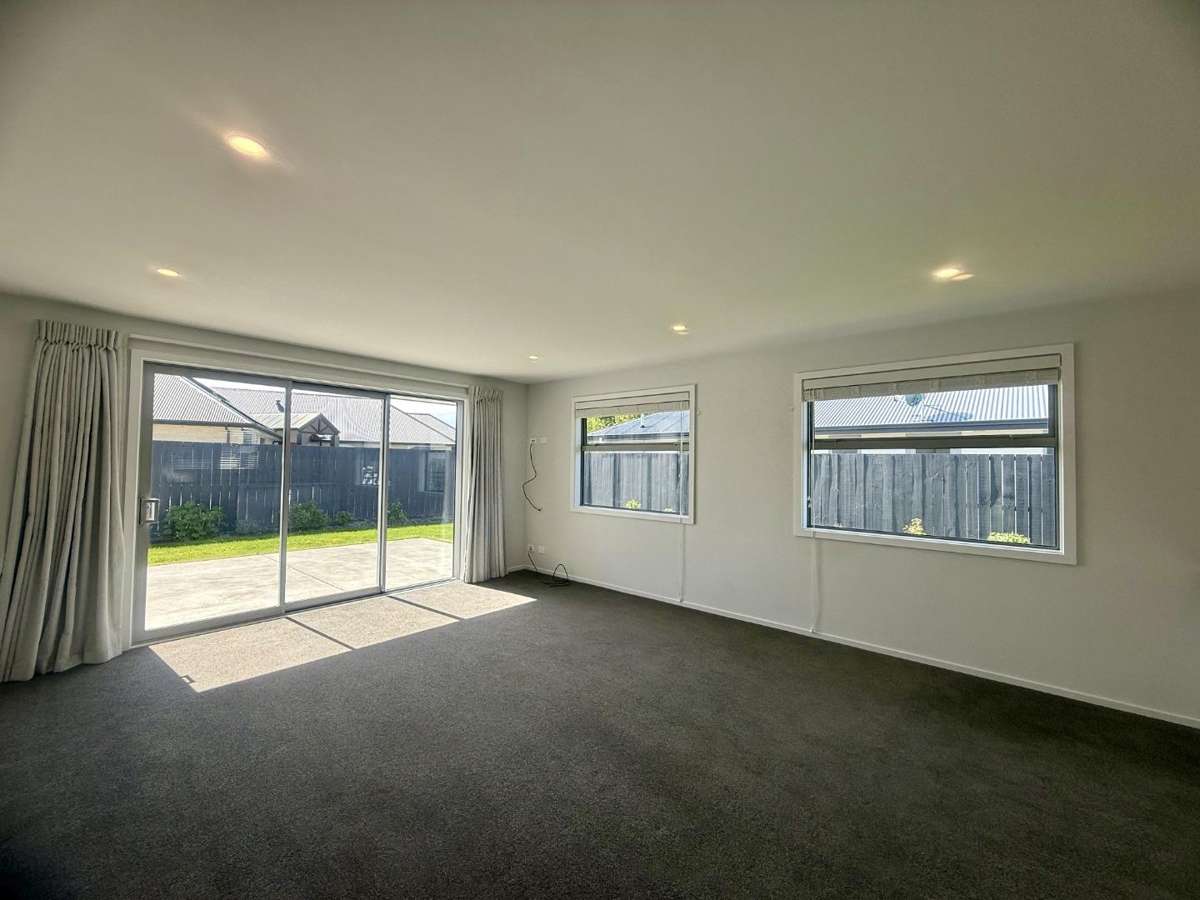 Space, Comfort and Convenience in Allenton 5