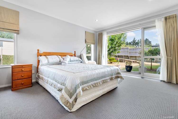 53 Lough Bourne Drive Pukekohe_15