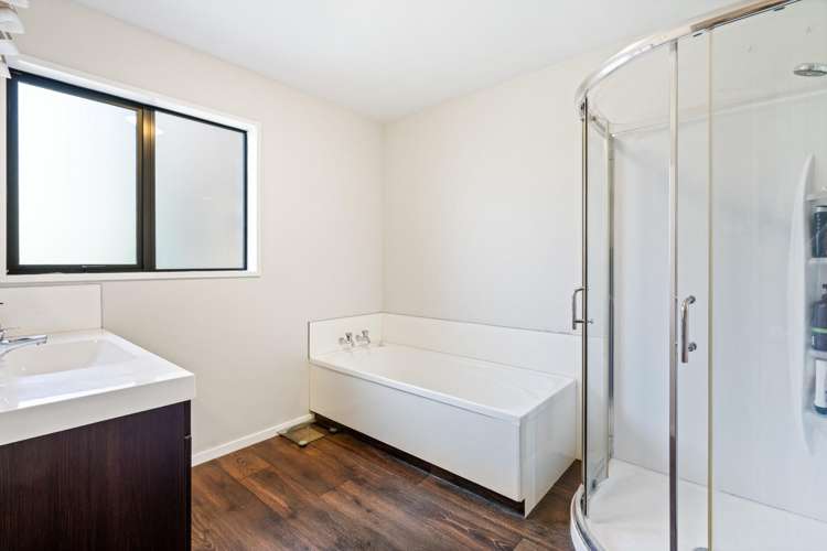 39 Glenbrook Drive Mosgiel_14