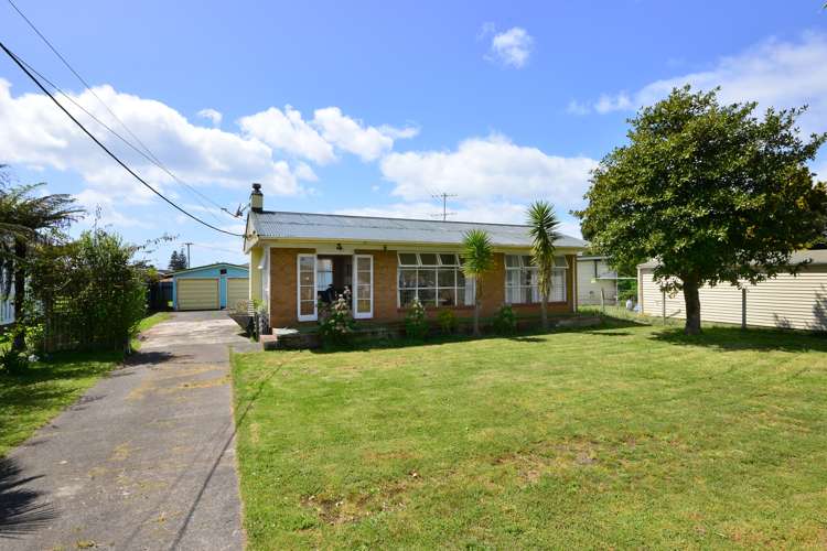121 Centreway Road Orewa_3