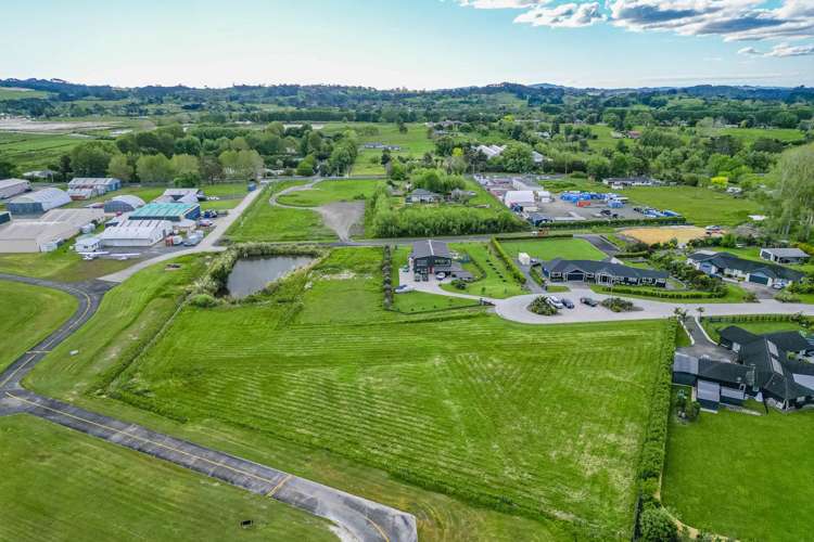 9 Runway Rise Dairy Flat_6