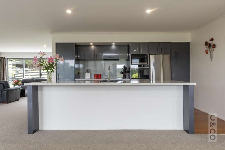 371 Old North Road Kumeu_59