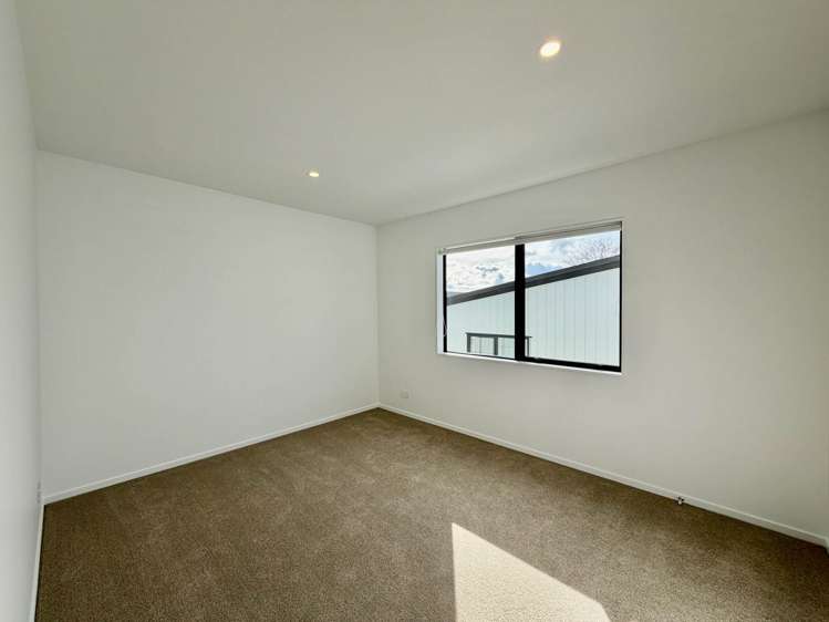 1 Karamu Street Flat Bush_14