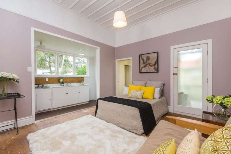 67 Old Lake Road Narrow Neck_6