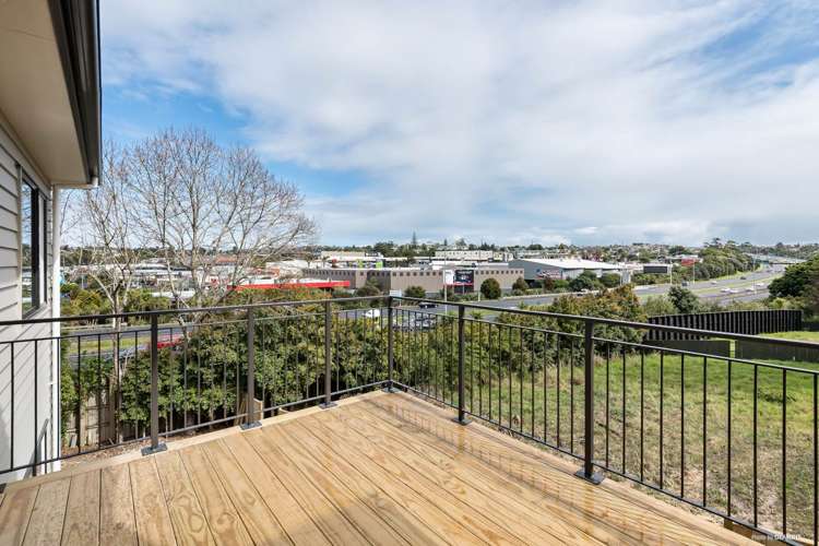 24 Newport Place Forrest Hill_9