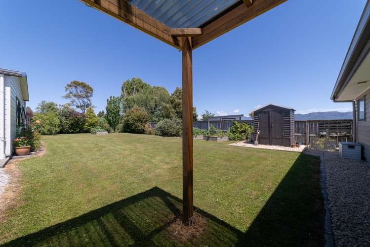 9 Ruataniwha Drive Collingwood_11
