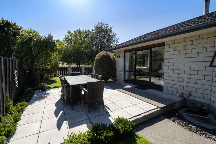 195 Middle Road Allenton_18