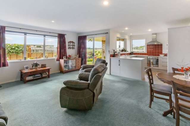 27 Malta Crescent Katikati_3