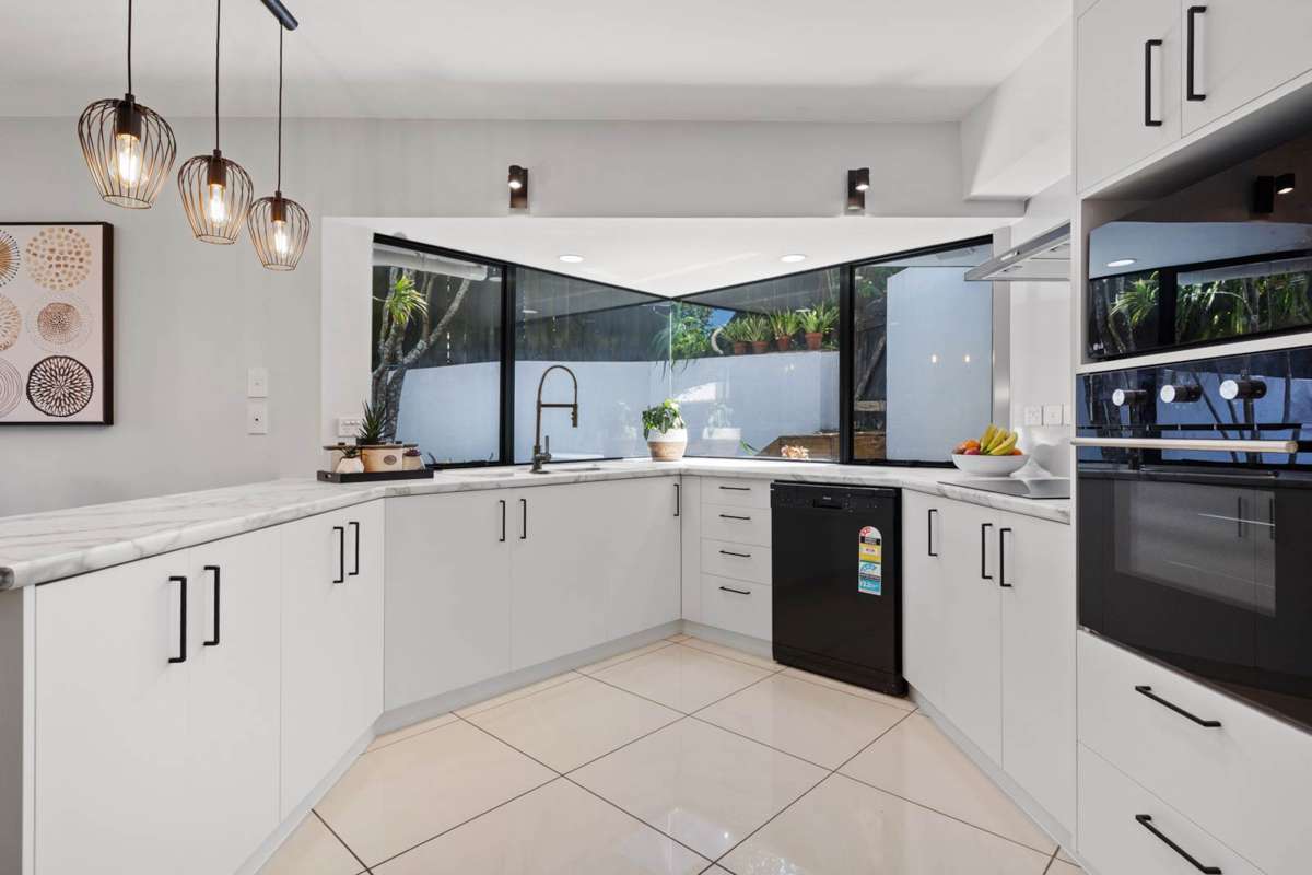 1/6B Sunnynook Road_0