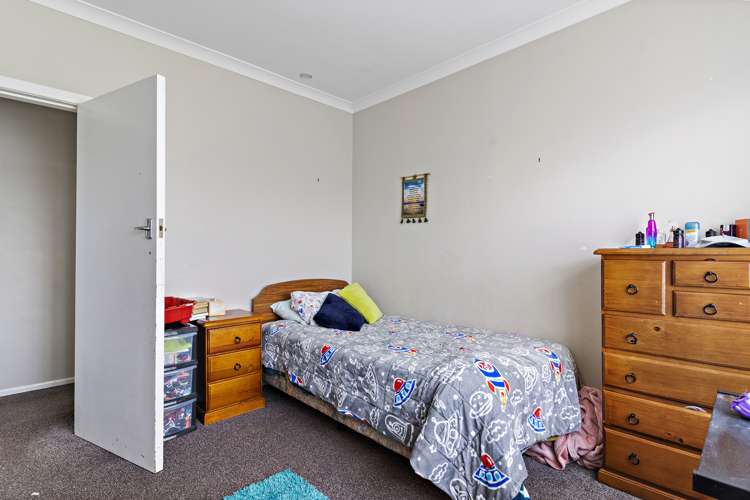 9 Derby Street Solway_10
