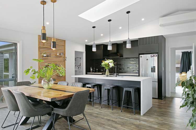 6 Kahikatea Drive Kinloch_14