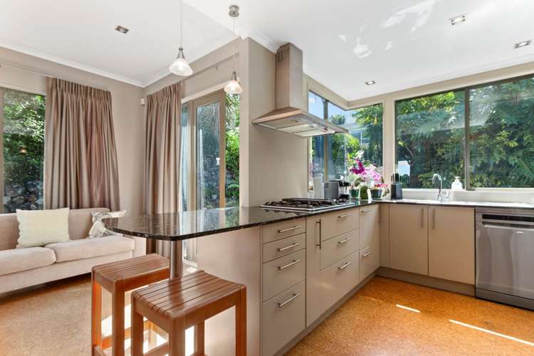 32a Woodford Road Mount Eden_5