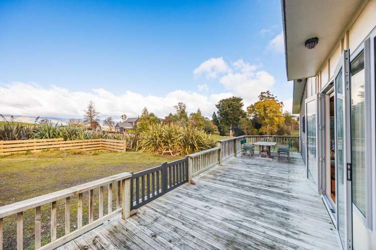 442 Zigzag Road Pohangina_16