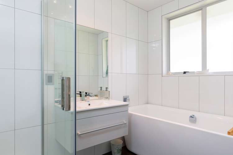 1/18 Broadway Picton_22