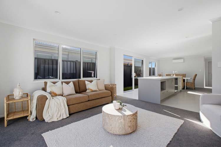 8 Rockefeller Street_2