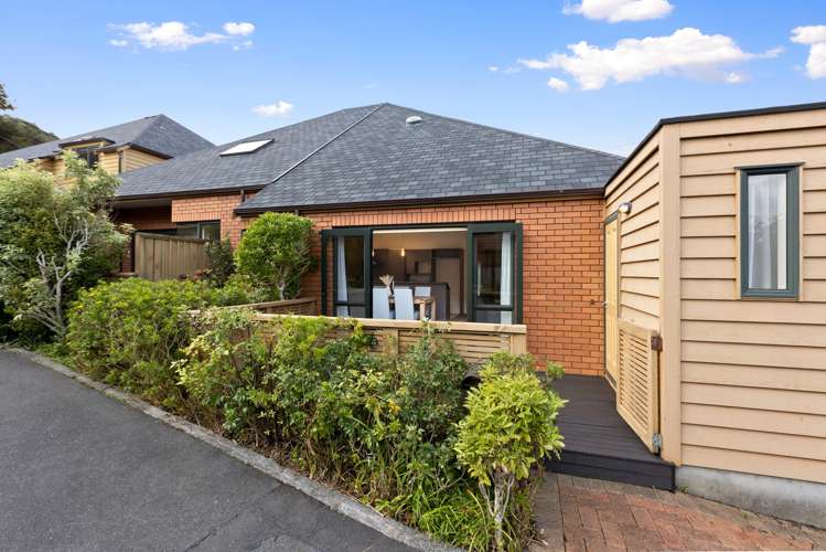 53 Futuna Close Karori_16